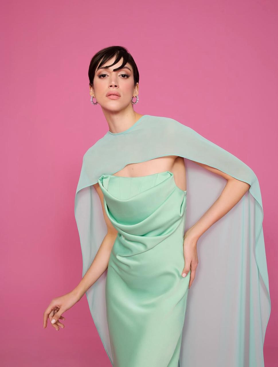 Julia Pelerinli Satin strapless Dress