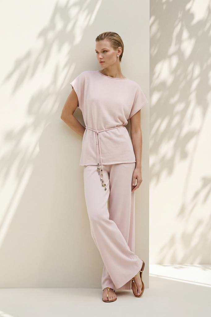 Wide-Leg Pink Trousers
