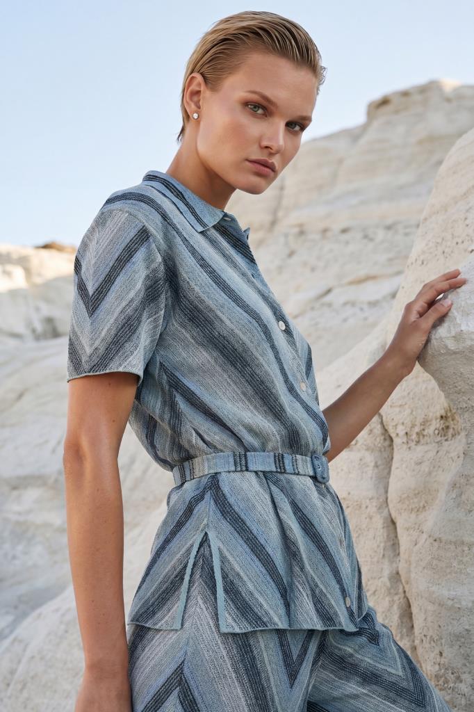 Short-Sleeve Belted Printed Multi Shirt