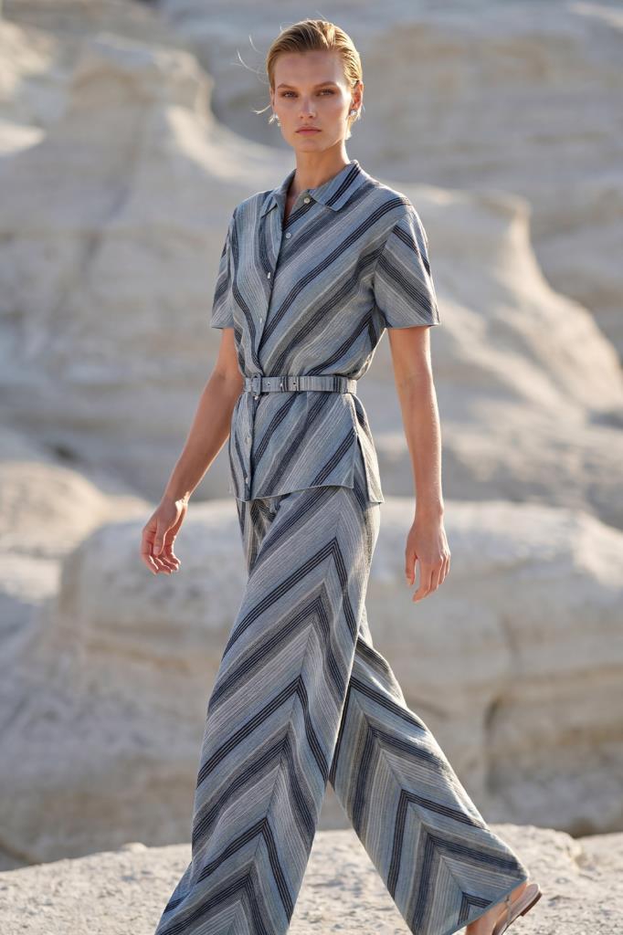 Short-Sleeve Belted Printed Multi Shirt