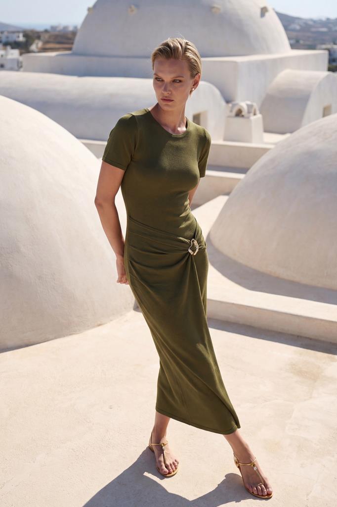 Short-Sleeve Buckle Midi Green Dress