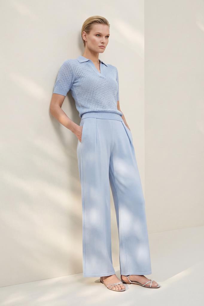 Pleated Wide-Leg Blue Trousers
