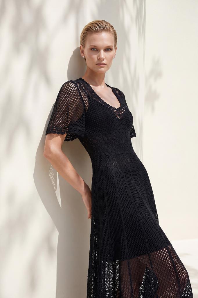 V-Neck Openwork Lined Maxi Black Dress