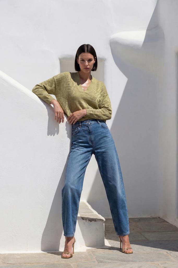 V-Neck Openwork Green Blouse